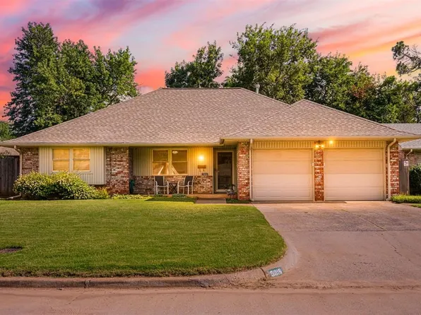 5816 NW 62nd St, Warr Acres, OK 73122