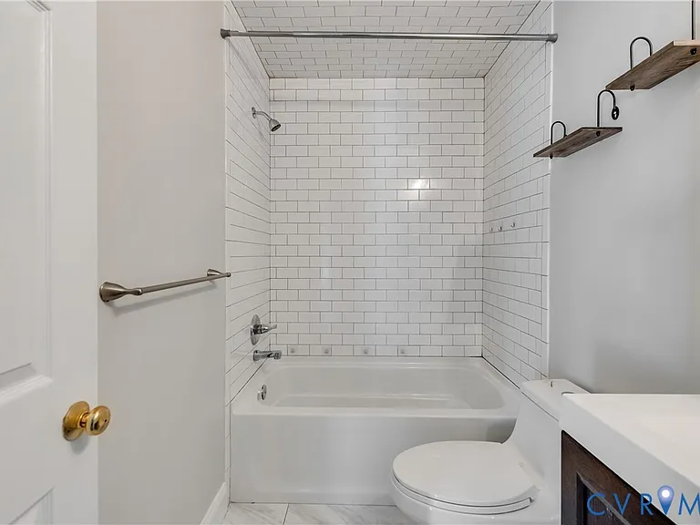 5318 Monument Ave — Photo 23