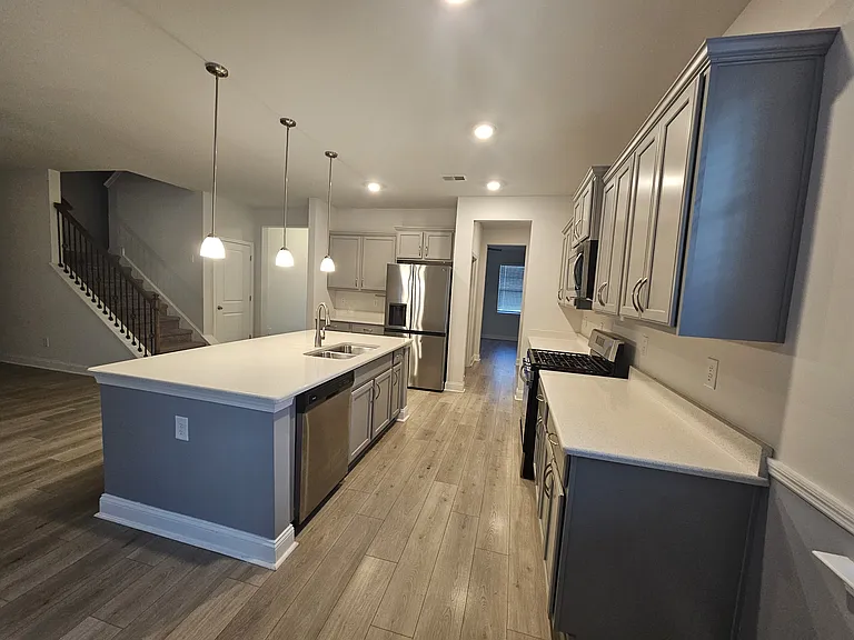 282 Juniata Loop — Photo 10