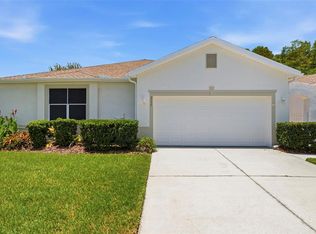 8237 Fallglo Ln, Land O Lakes, FL 34637
