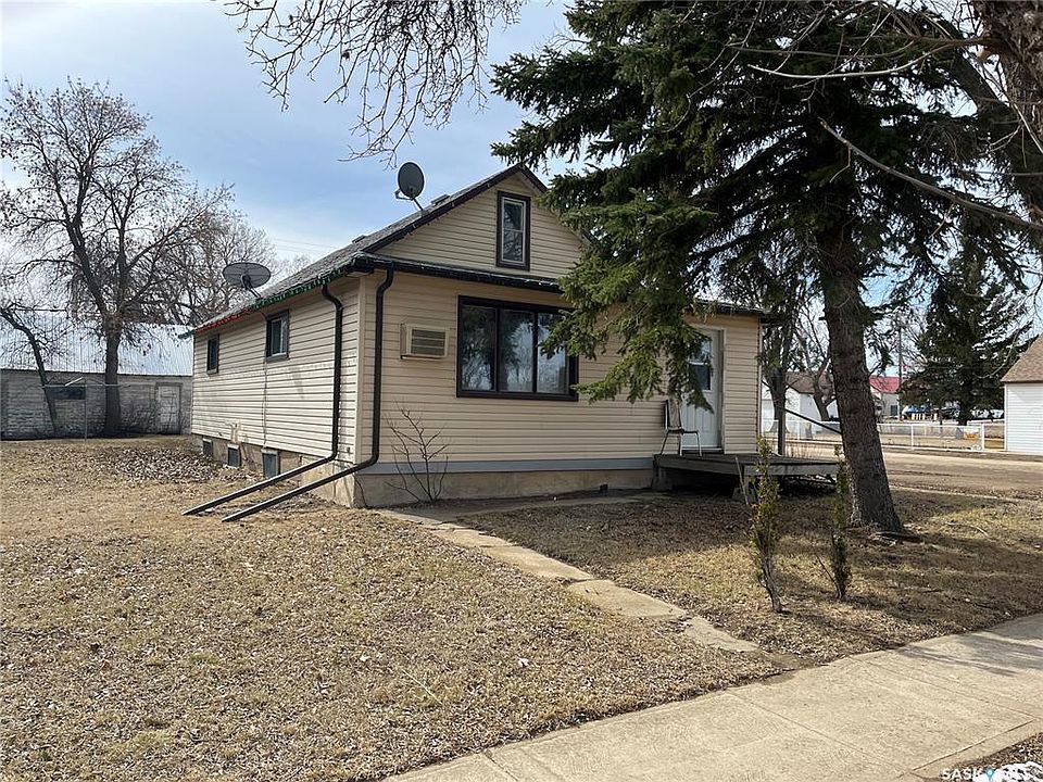 1st image of 101 2nd AVENUE E