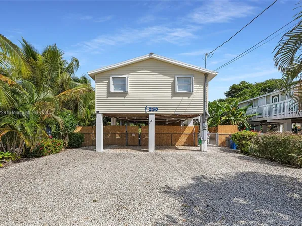 230 66th St, Marathon, FL 33050