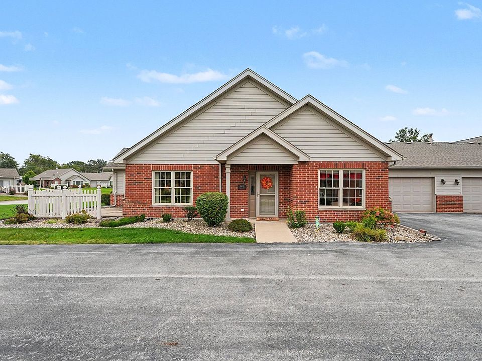 1st image of 18611 Villa Ct