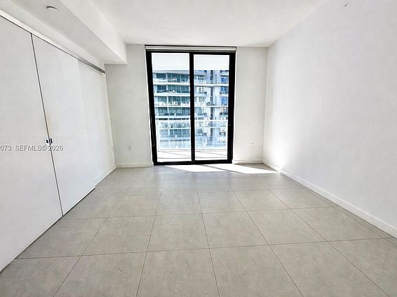 4th image of 1010 Brickell Ave Unit 3207