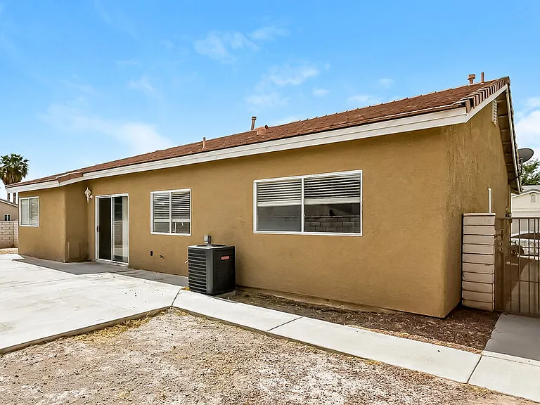 2306 Hollow Oak Ave — Photo 15