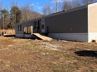 473 Island Run, Spencer, WV 25276
