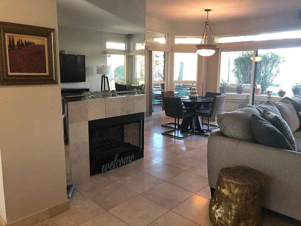 9707 E Mountain View Rd #1414