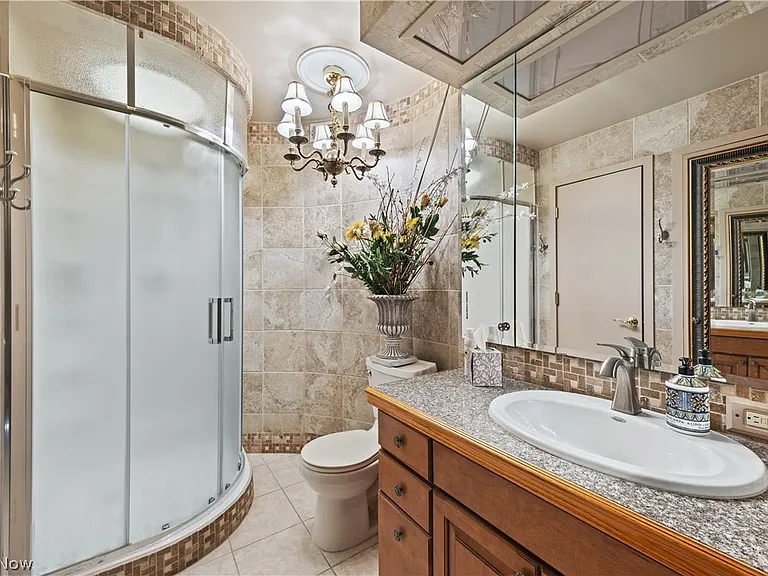 12700 Lake Ave #405 — Photo 39