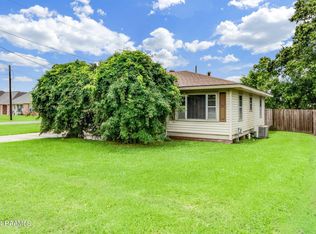 401 Kathy Dr, Rayne, LA 70578