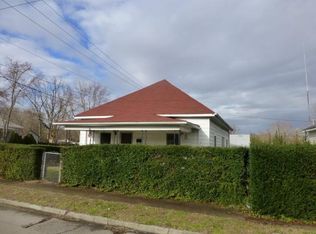 1002 Robertson St, Kingsport, TN 37660