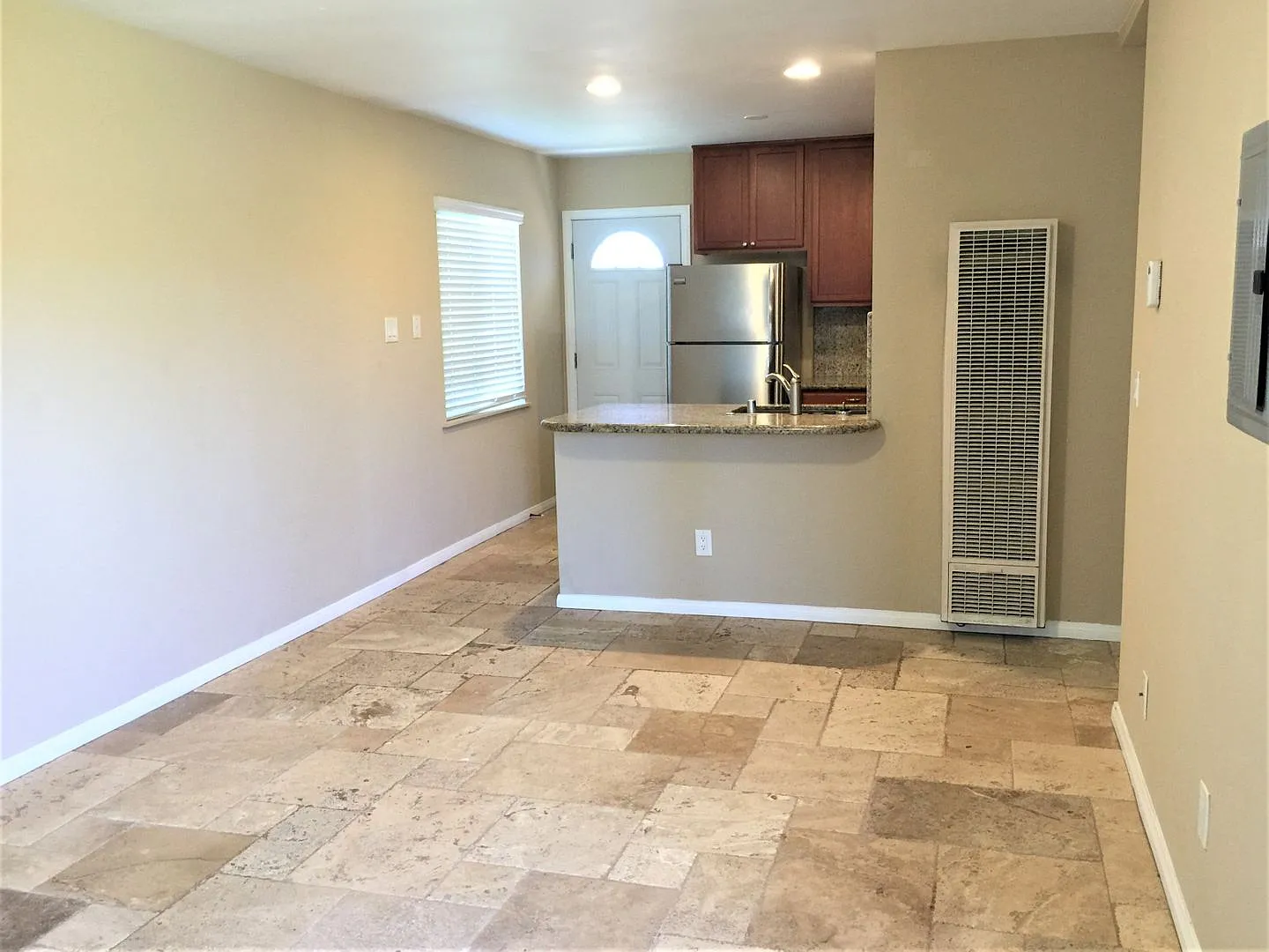 Stunning Imperial Beach Corner Unit — Photo 1