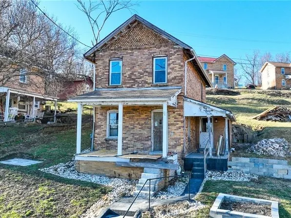 512 4th St, Marianna, PA 15345