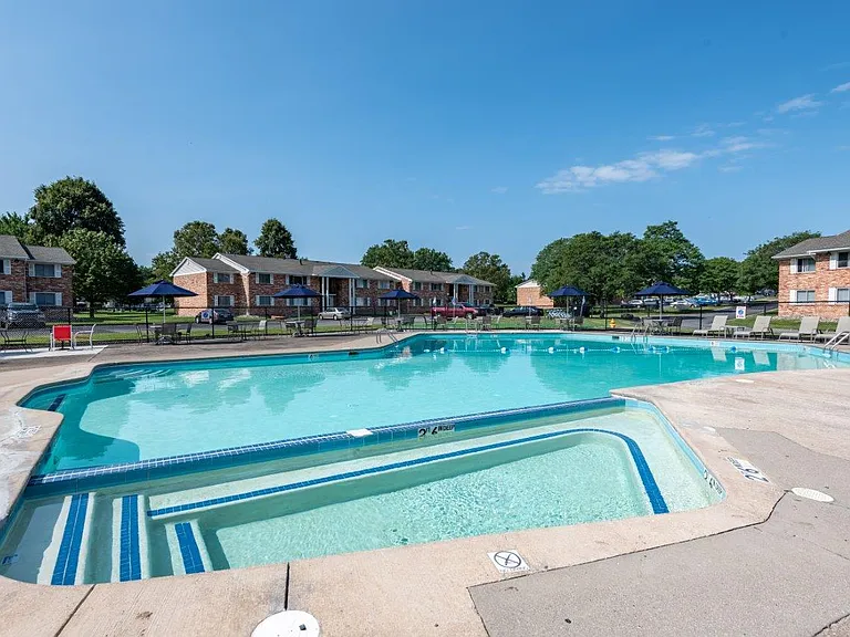 Henrietta Highlands Apartment Homes — Photo 11