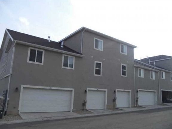 2nd image of 14403 S Ashburn Way #14403