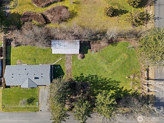 3rd image of 8814 33rd Avenue Ct E
