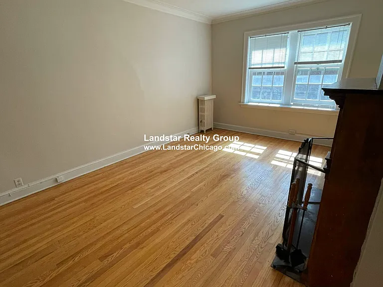 1454 Oak Ave #3E — Photo 4