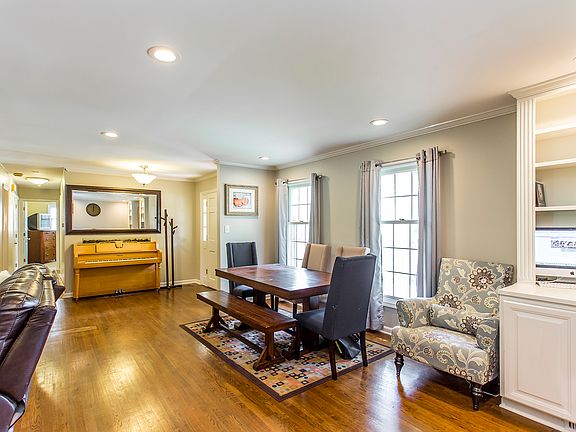 5th image of 1105 Pepperhill Cir