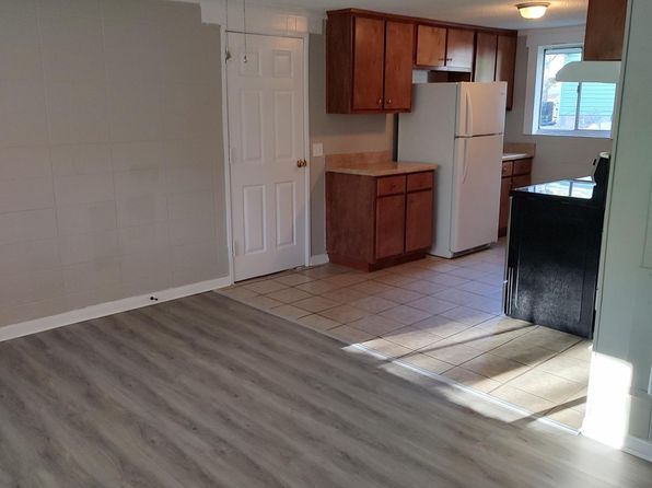 78 Truman Dr APT 1