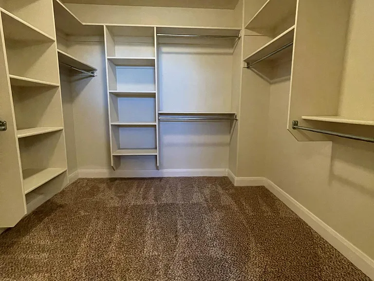 2521 Bella Vista Dr — Photo 14