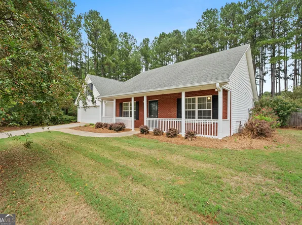 105 Laurel Ln, Social Circle, GA 30025