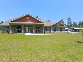 1077 E McHenry Rd, Perkinston, MS 39573