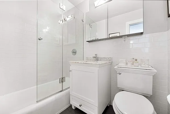 Sold by Compass | media 8