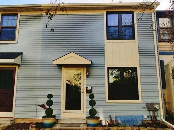 302 Hancock Ct, North Wales, PA 19454