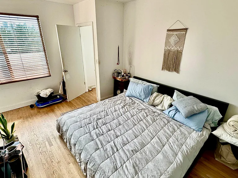 1008 Jefferson Ave #305 — Photo 1