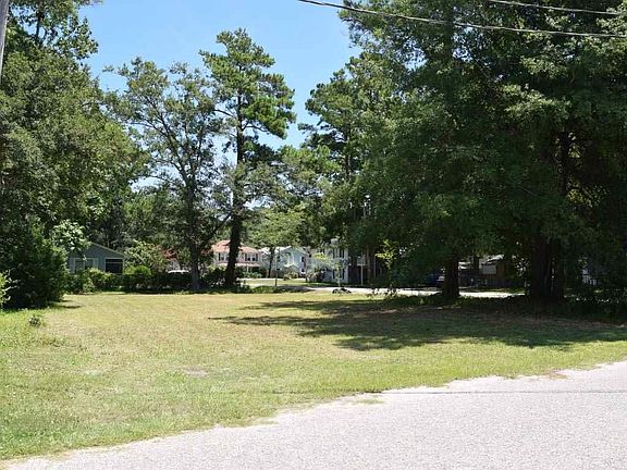2nd image of 412 S Cedar Dr. Lot 20