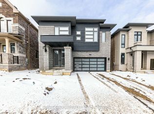 27 Keyworth Cres, Brampton, ON L6R4E8