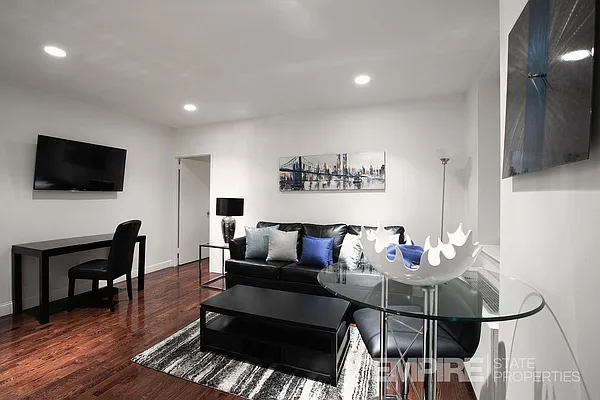 Rented by Empire State Properties | media 4