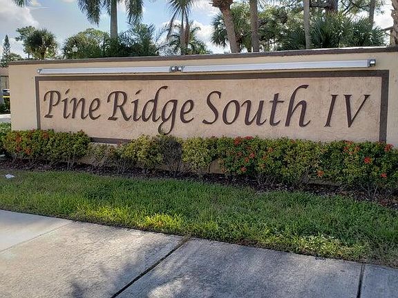 2nd image of 428 Pine Glen Ln APT B-2
