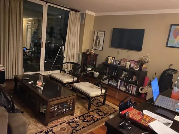 5505 Seminary Rd APT 2102N, Falls Church, VA 22041