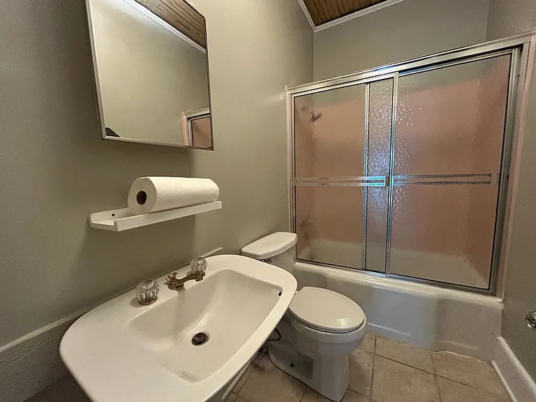 311 Keating Dr — Photo 8