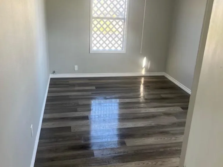 603 S Virginia St #4 — Photo 4