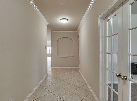 5th image of 1413 Villa Paloma Blvd