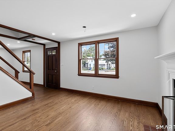 2nd image of 30 Jarvis Road