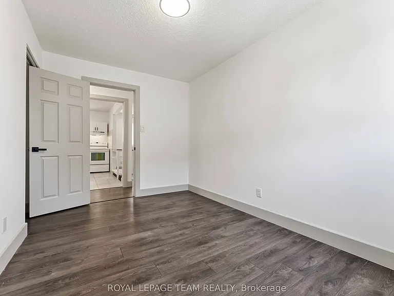 204 Donald St #2 — Photo 33