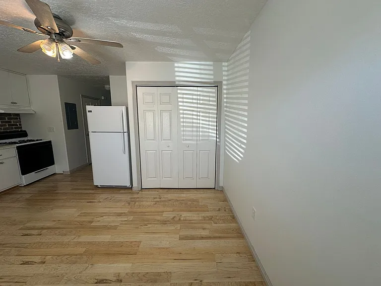 644 Sunflower Rd — Photo 5