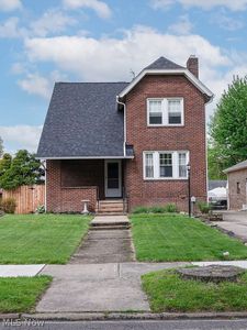 227 Roselawn Ave NE, Warren, OH, 44483