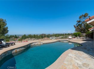 7130 E Colter Cir, Anaheim, CA 92807