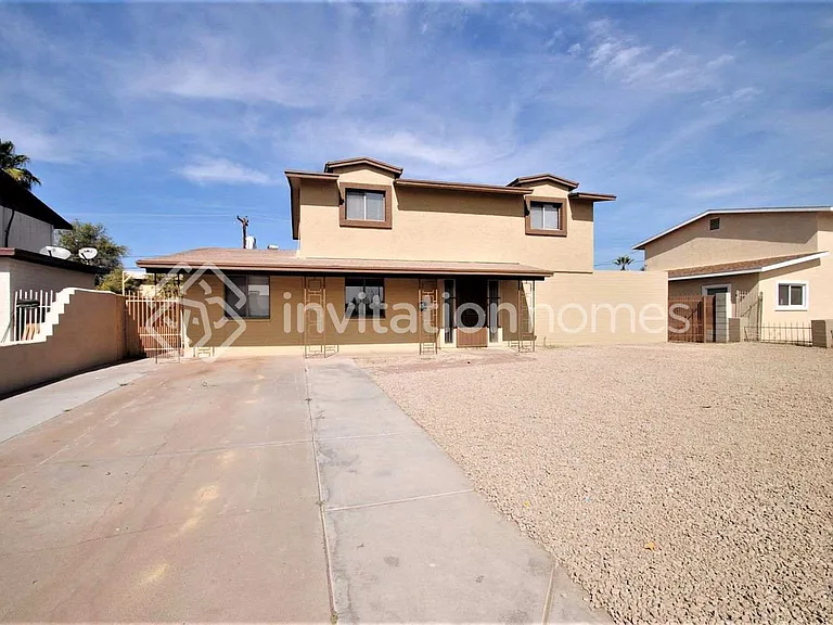 8018 W Osborn Rd — Photo 1