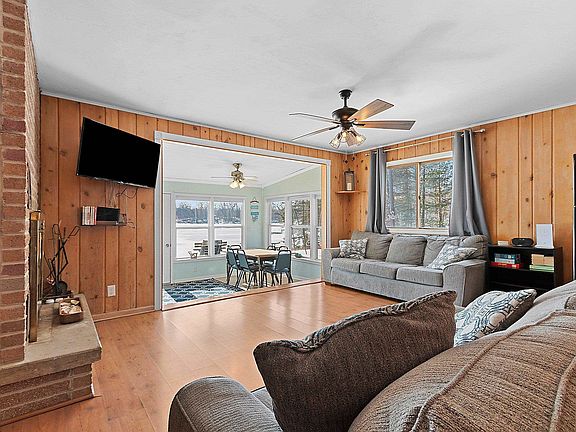 5th image of 14482 Parkway Rd