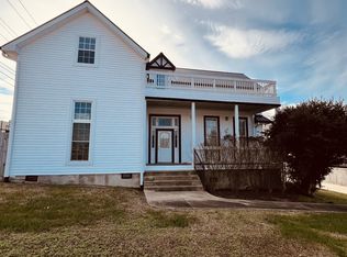 748 Main St, Clarksville, TN