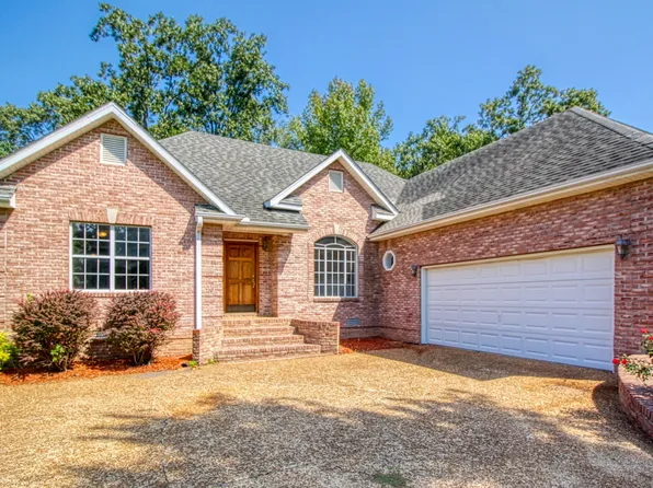 523 Callahan Dr, New Johnsonville, TN 37134