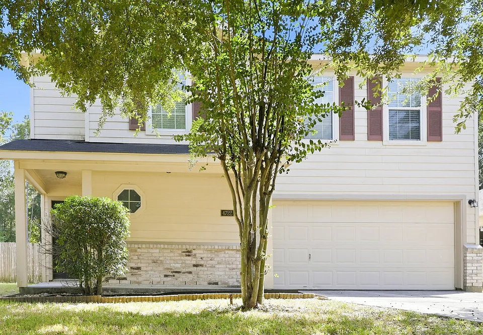 4722 San Antonio River Dr