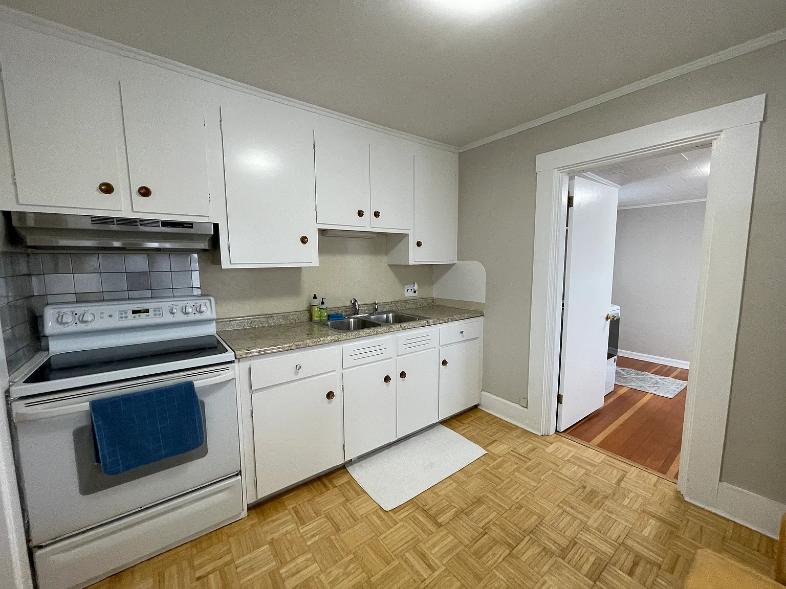 3 bed, 1524 sqft, $3,200 — Photo 2