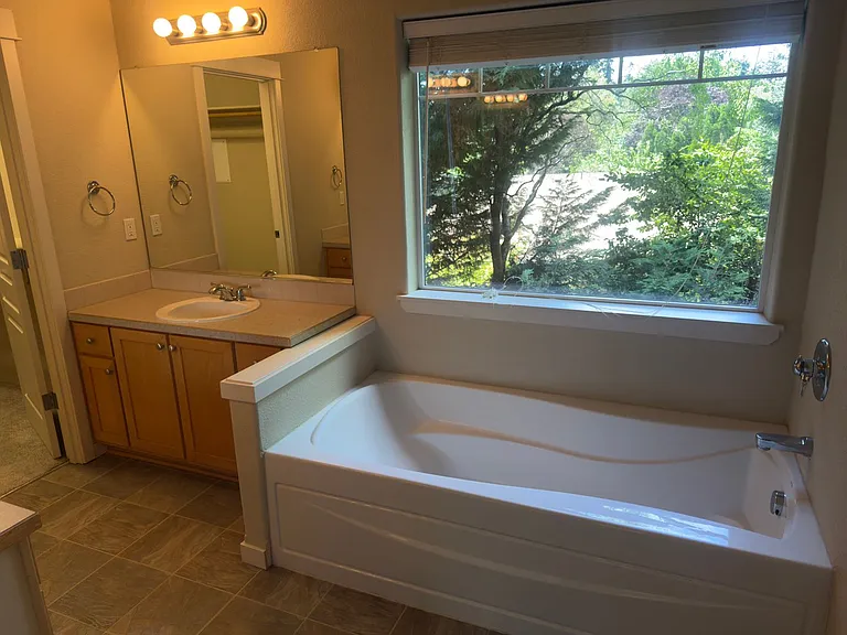 14735 SW Redbud Way — Photo 17