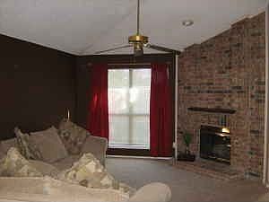 2 living areas