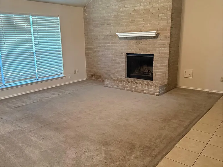 18023 Garden Manor Dr — Photo 2